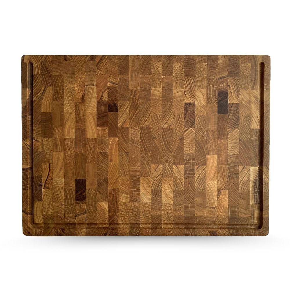 Waldmeister Schneidebrett - Eichen Hackblock - Holzbrett groß - Tranchierbrett mit Saftrille - Küchenbrett klingenschonend - (50x35cm)