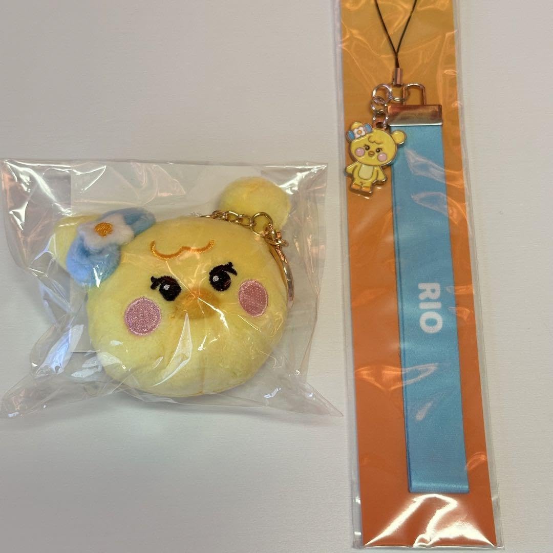 NiziU マヤ ラントレ ピンバッジ キーホルダー 2025年最新】niziu 缶バッジ マヤの人気アイテム - メルカリ