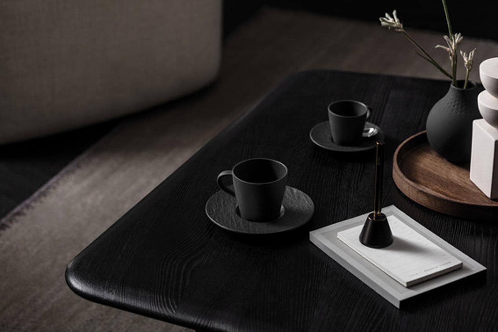 Villeroy & Boch Manufacture Rock Glow Espresso-Set, 2-teilig, Espressotasse 60 ml mit Untertasse ø 12 cm, Edle Schieferoptik, Premium Porzellan, Schwarz