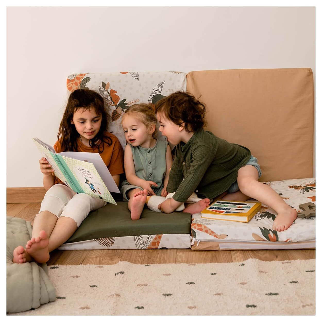 Tinéo - Maxi tapis d'éveil imprimé jungle Amazonie - Tapis de jeux bébé et tapis de motricité bébé en mousse déhoussable et pliable - Multifonction 5 en 1 - Grande surface de jeu - Dès la naissance