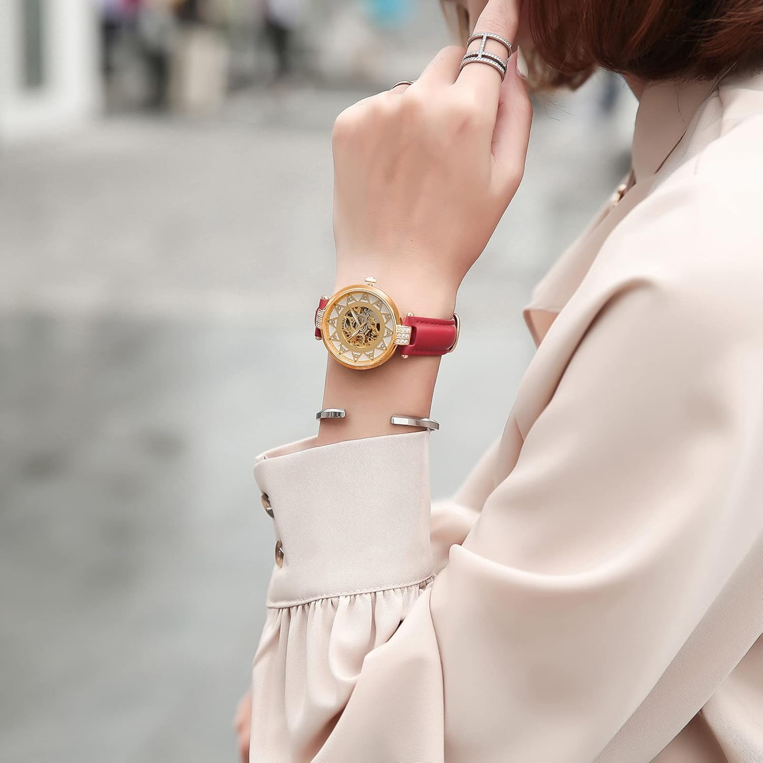 BUREI Orologio da Polso al Automatico, Donna, Movimento scheletro, disco combinatore doro, cinghia rosso pelle BUREI Orologio da Polso al Automatico, Donna, Movimento scheletro, disco combinatore doro, cinghia rosso pelle