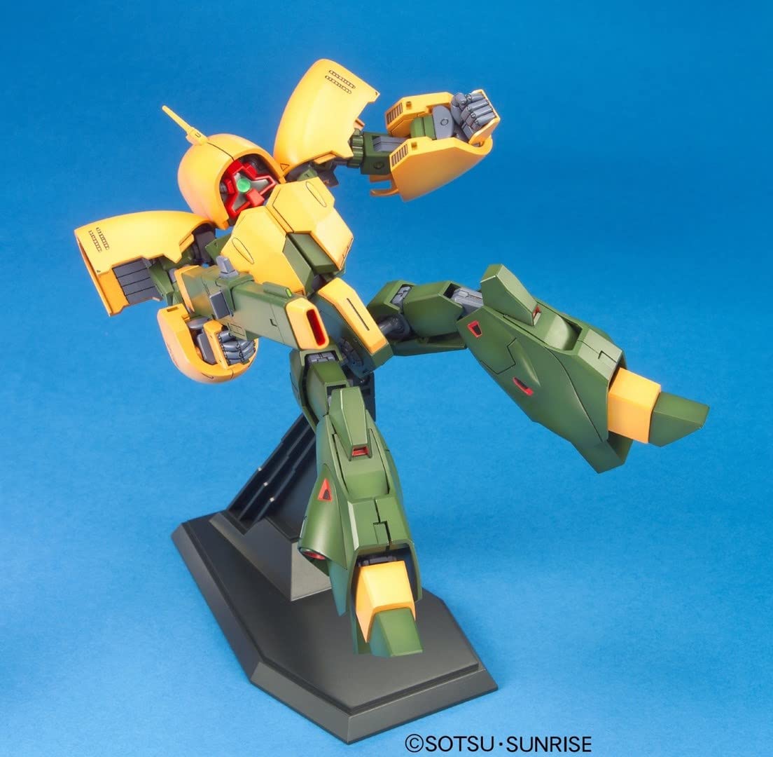 Amazon.com: Bandai Hobby - Z Gundam - #54 Asshimar, Bandai Spirits