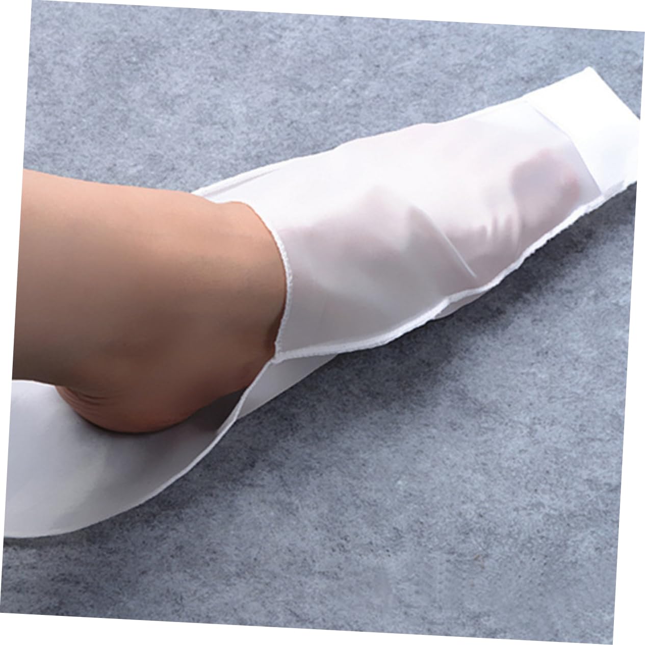 MOLUCKFU 6pcs Elderly Sock Assist Put on Socks Aid Disabled Assist Putting Supply Sock Sock-aid Sock Aid for Elderly Sock Wearing Aid Sock Wearing Tool Sock Helper White Nylon