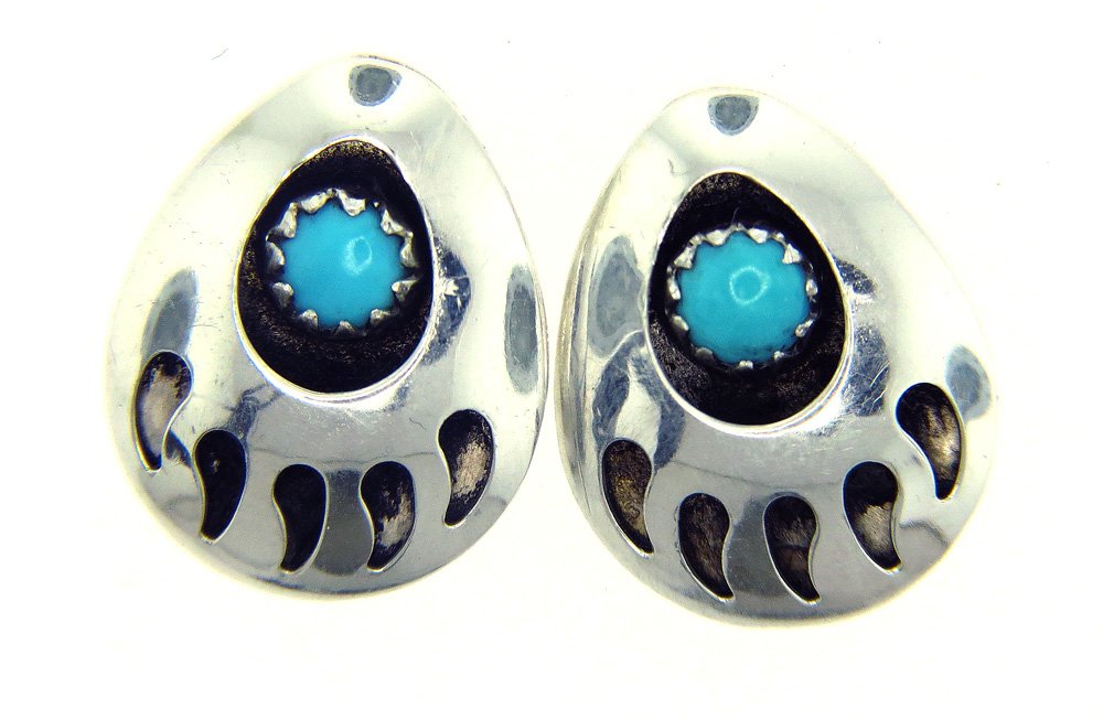 Made IN USA By Navajo Artist Gaynell Parker Beautiful Bear Paw Earring With Synthetic Turquoise