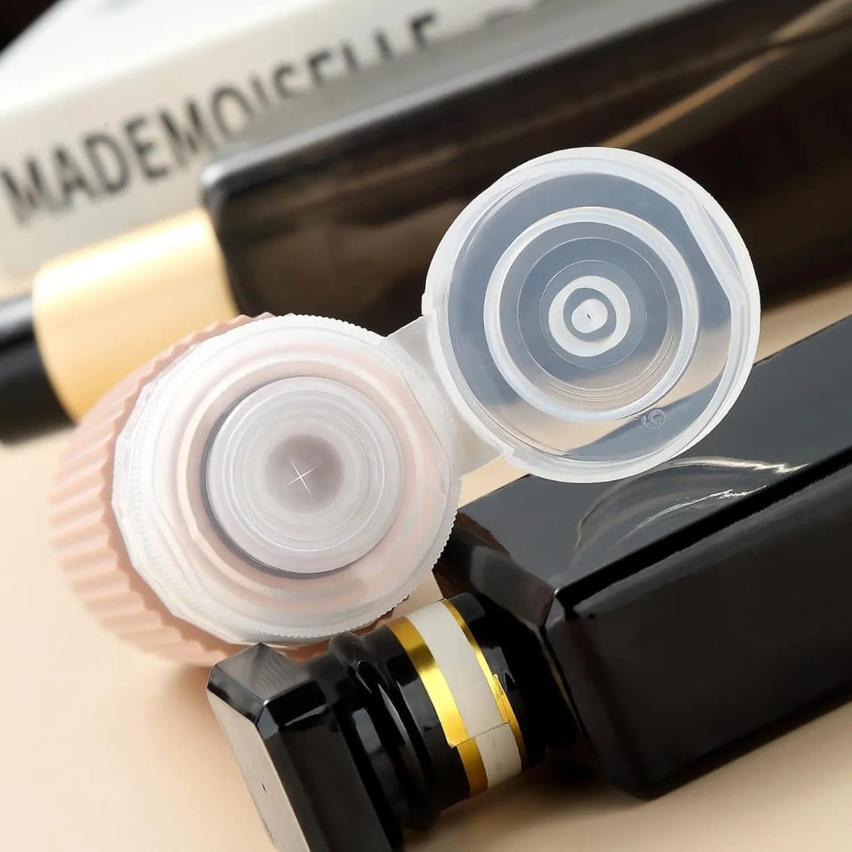 Travel Bottles for Toiletries 100ml Travel Bottles, Travel essentials with toiletry bag - Image 3