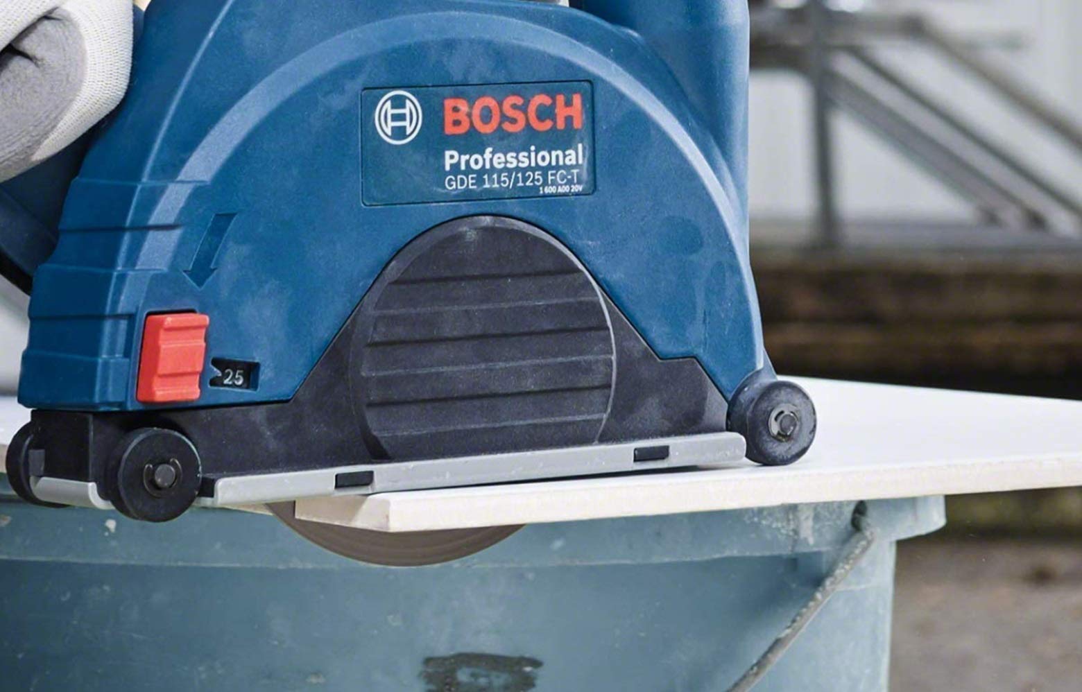 Disque Diamant Bosch PRO Ceramic 230 Mm Pour Carrelage - Alésage 25,4 Mm - Durée De Vie Prolongée - 9
