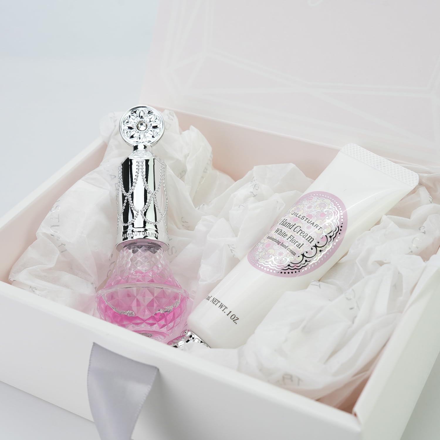 JILL 香水 ハンドクリーム まとめ売り Amazon.co.jp: 【国内正規品・ギフトセット】JILL STUART ジル