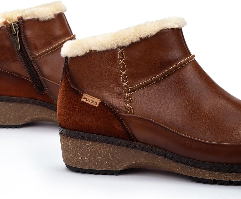 PIKOLINOS womens Pikolinos Flat Ankle Boots Leather Granada for Woman Color Cuero