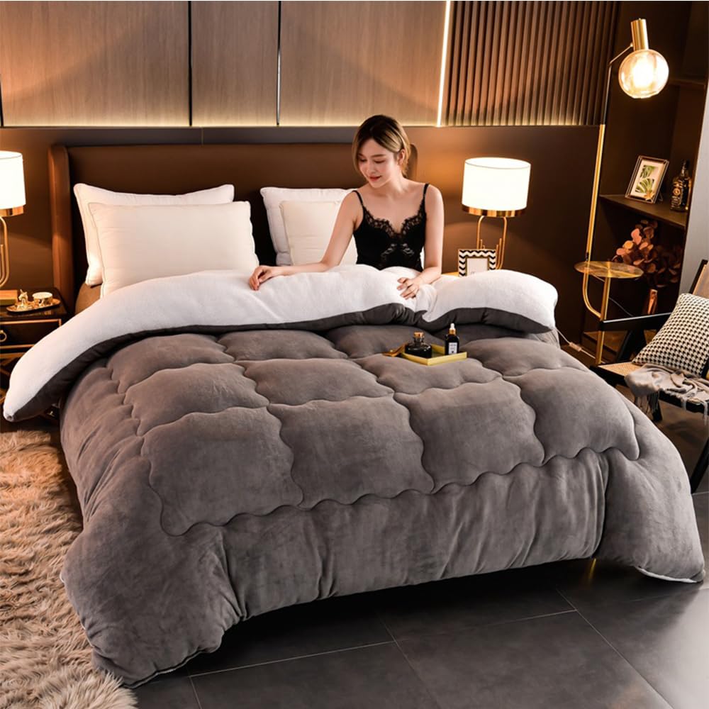 Amazon.com: Thickened Super Soft Insulation Winter Quilt, Fluffy