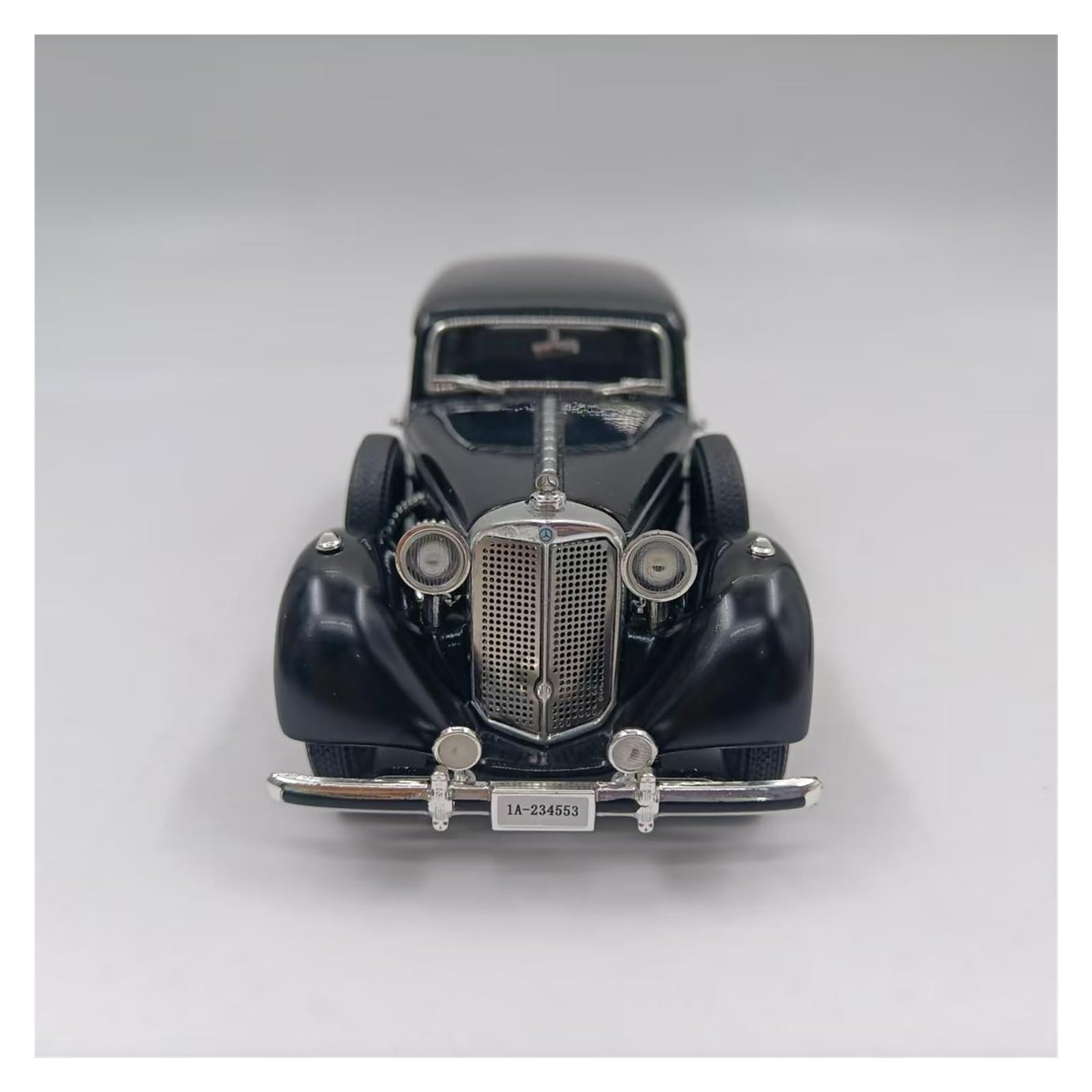 Amazon | ミニカー 1:43 メルセデス · ベンツ 770 ヴィンテージカー