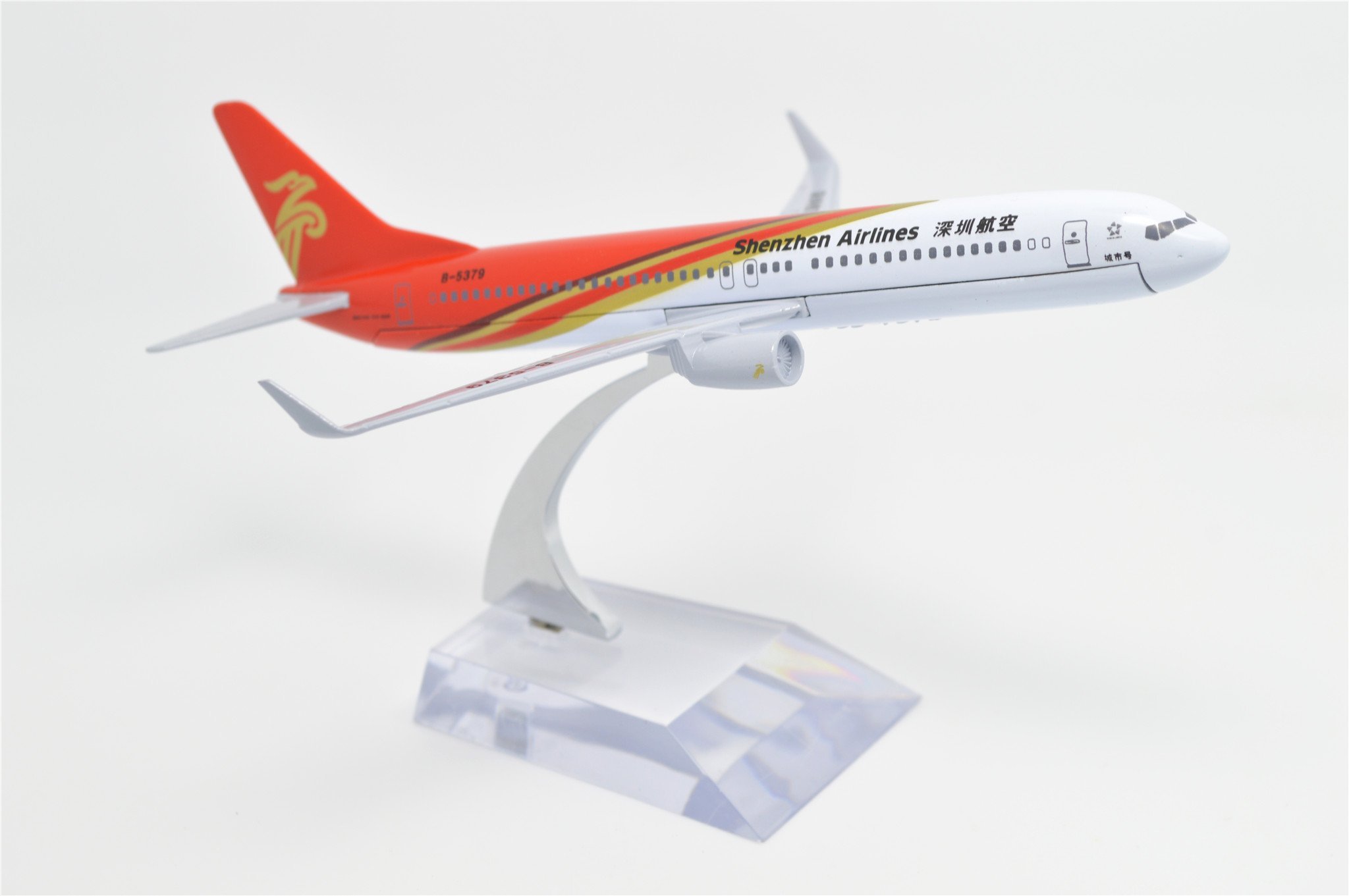Amazon | TANG DYNASTY 1/400 16cm 中国深圳航空 China Shenzhen
