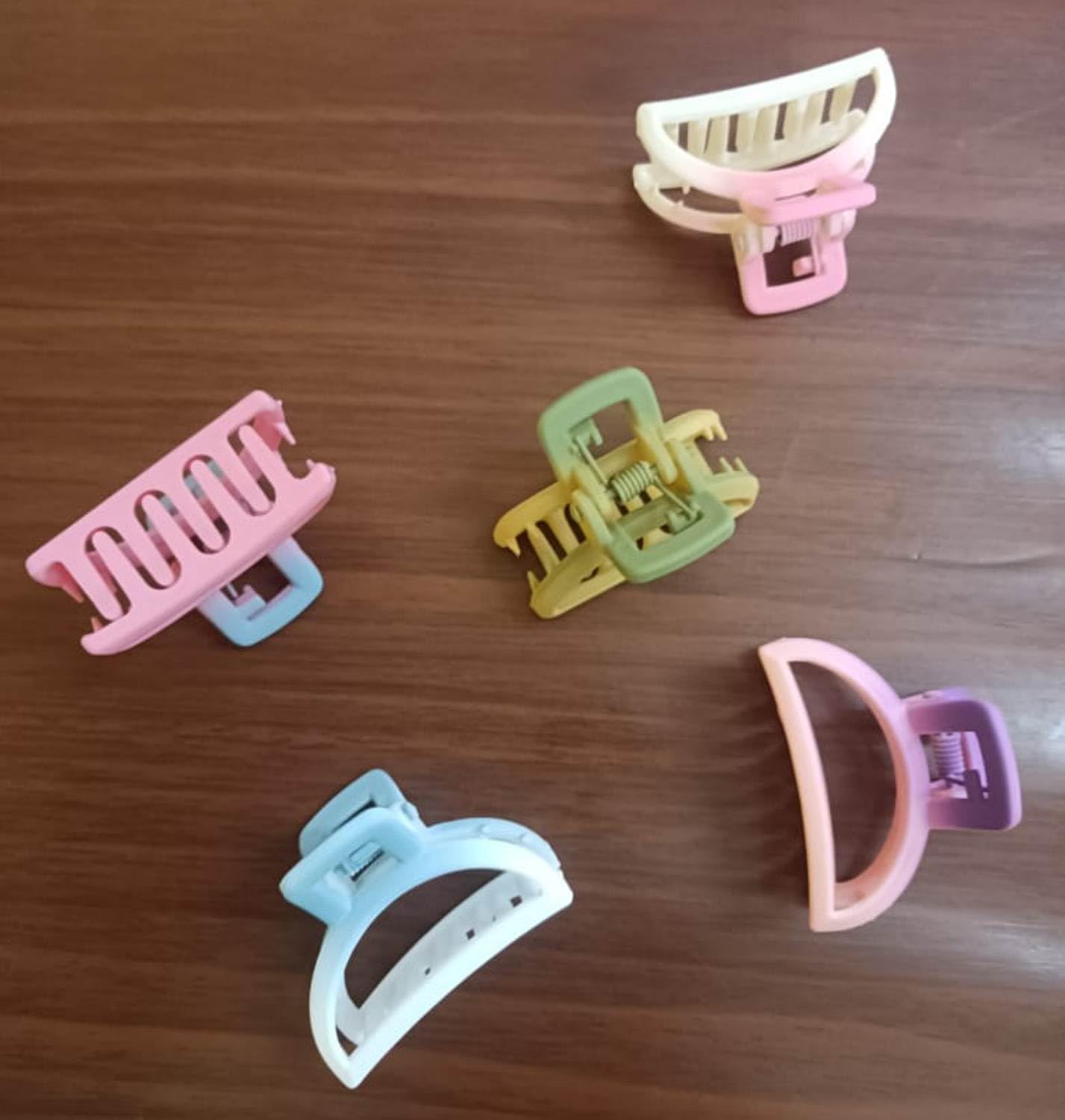 Snowpearl 05 Pieces Colorful Mini Hair Claw Clip | Matte Hair Clip | Minimalist Claw Clip | Hair Accessories for Her | Acrylic Matte Mini Hair Claws 1