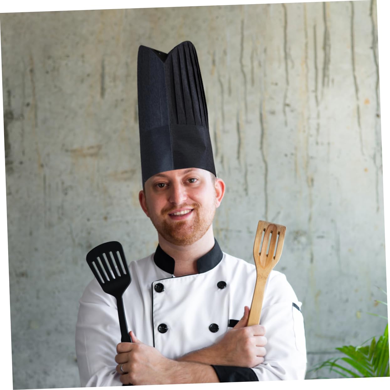 Holibanna Sombrero de Cocinero Desechable de Papel Negro 28x30cm para Cocina Profesional 20 Piezas, Cómodo y Ecológico para Escuelas de Catering y Chefs