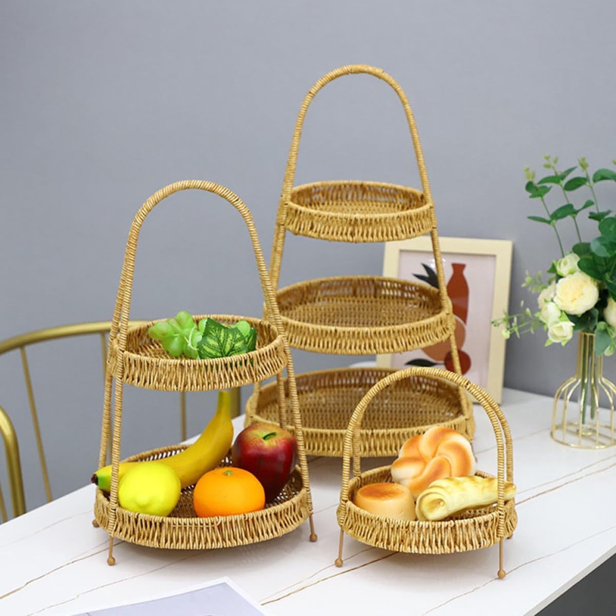 Wicker Fruit and Bread Basket Single-layer Rattan Serving Tray Food Storage Organizer for Kitchen and Dining Countertop