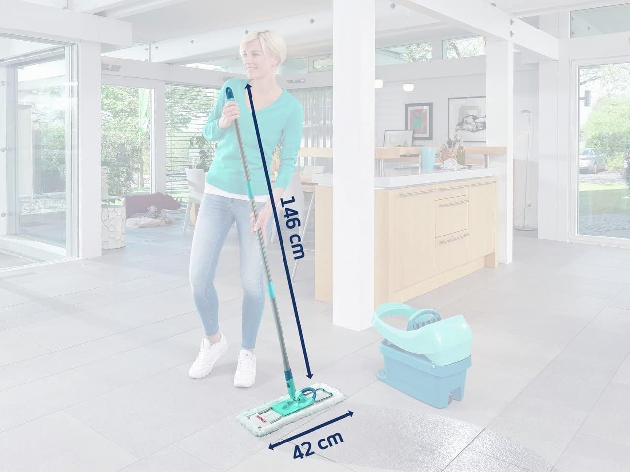 Leifheit Lave-Sol Profi XL Micro Duo Manche Acier, balai microfibre avec housse lavable et manche de 146 cm, balai à plat, accessoire ménage pour sols carrelés et stratifiés, tête 360 degrés