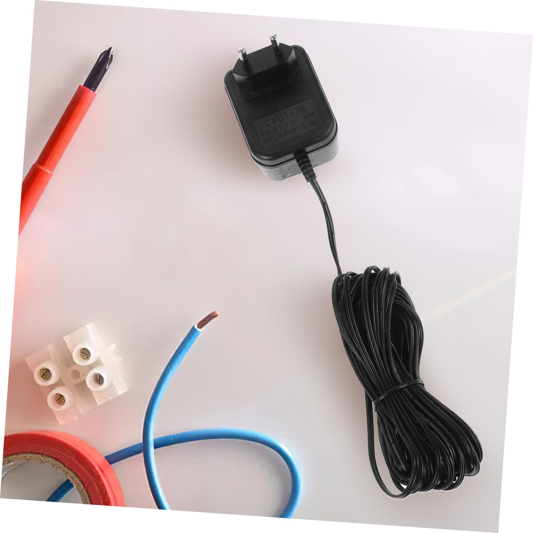 LIFKOME Adaptador de Corriente de Plástico Negro para Timbre Vídeo 24v500mah Suministro Estable Diseño Elegante y Compatible Sistemas de Timbre para Uso Doméstico