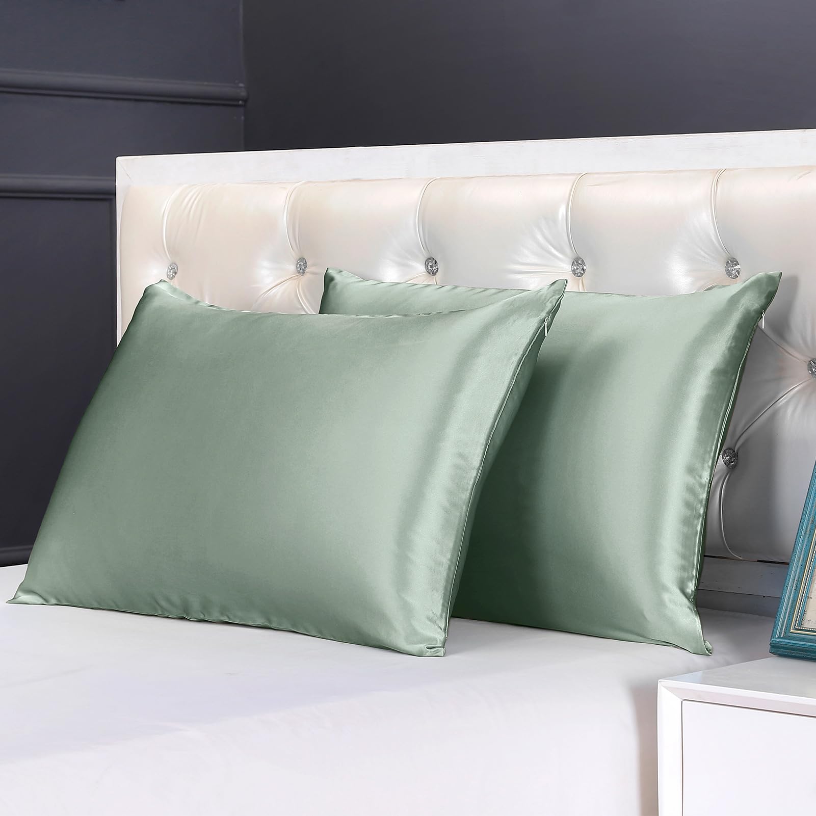 LILYSILK Pillowcase for Hair and Skin 100% Mulberry Silk 19 Momme Both Sides Silk Bed Pillow Cover with Hidden Zipper 1 Pc Standard Size 20''x26'' Avocado Green