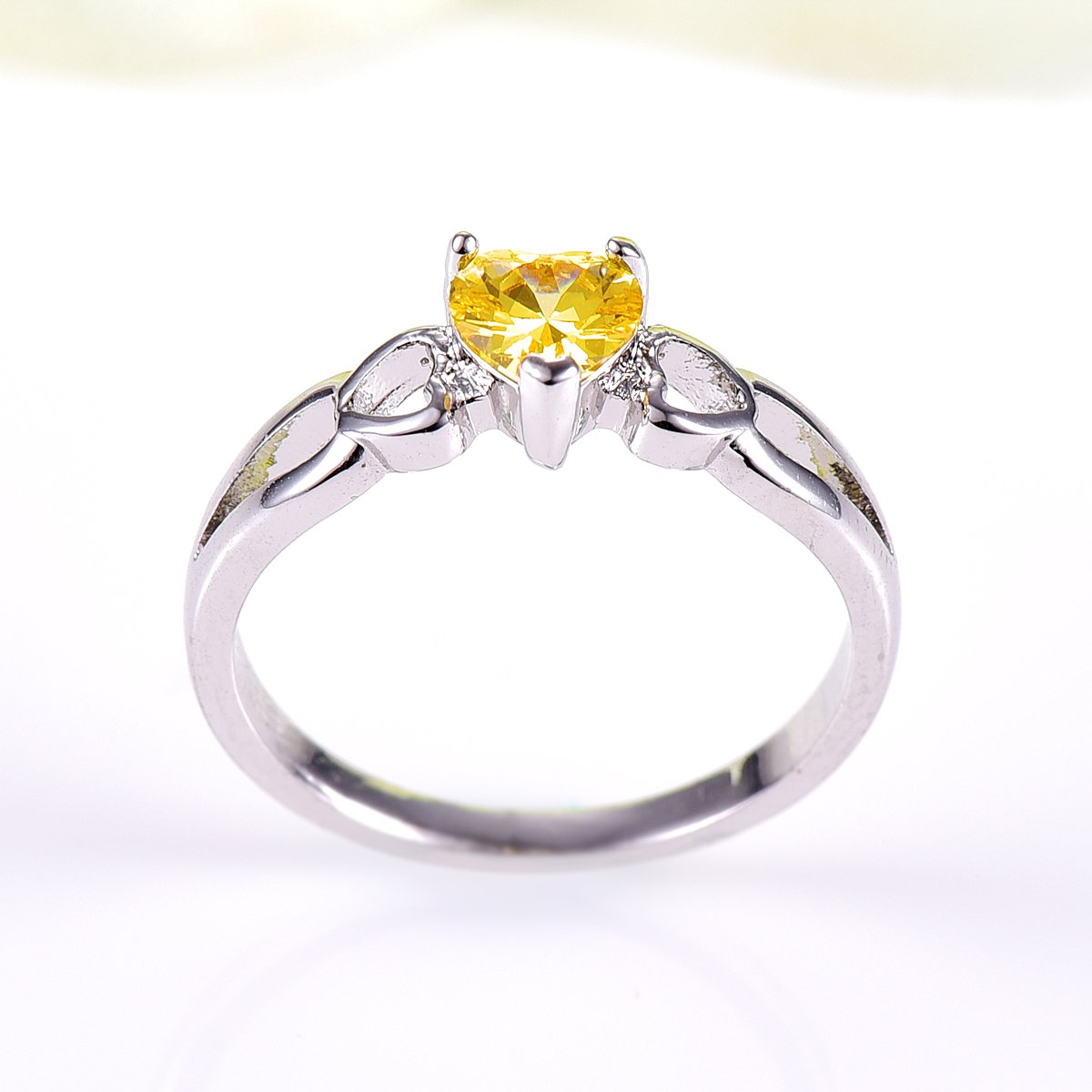 Emsione Created Citrine 925 Silver Plated Heart Ring for Women