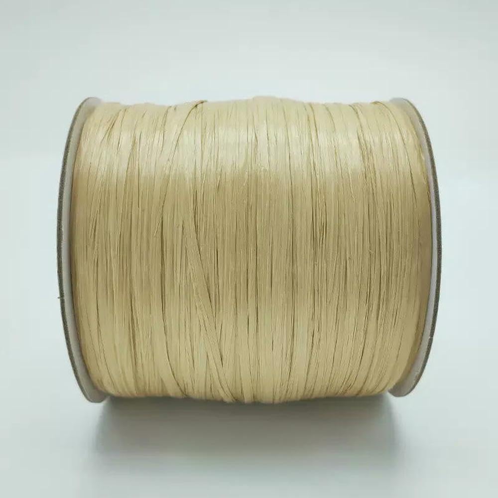 Fibra vegetal artificial mate de 600m que aporta estructura a bolsos de ganchillo