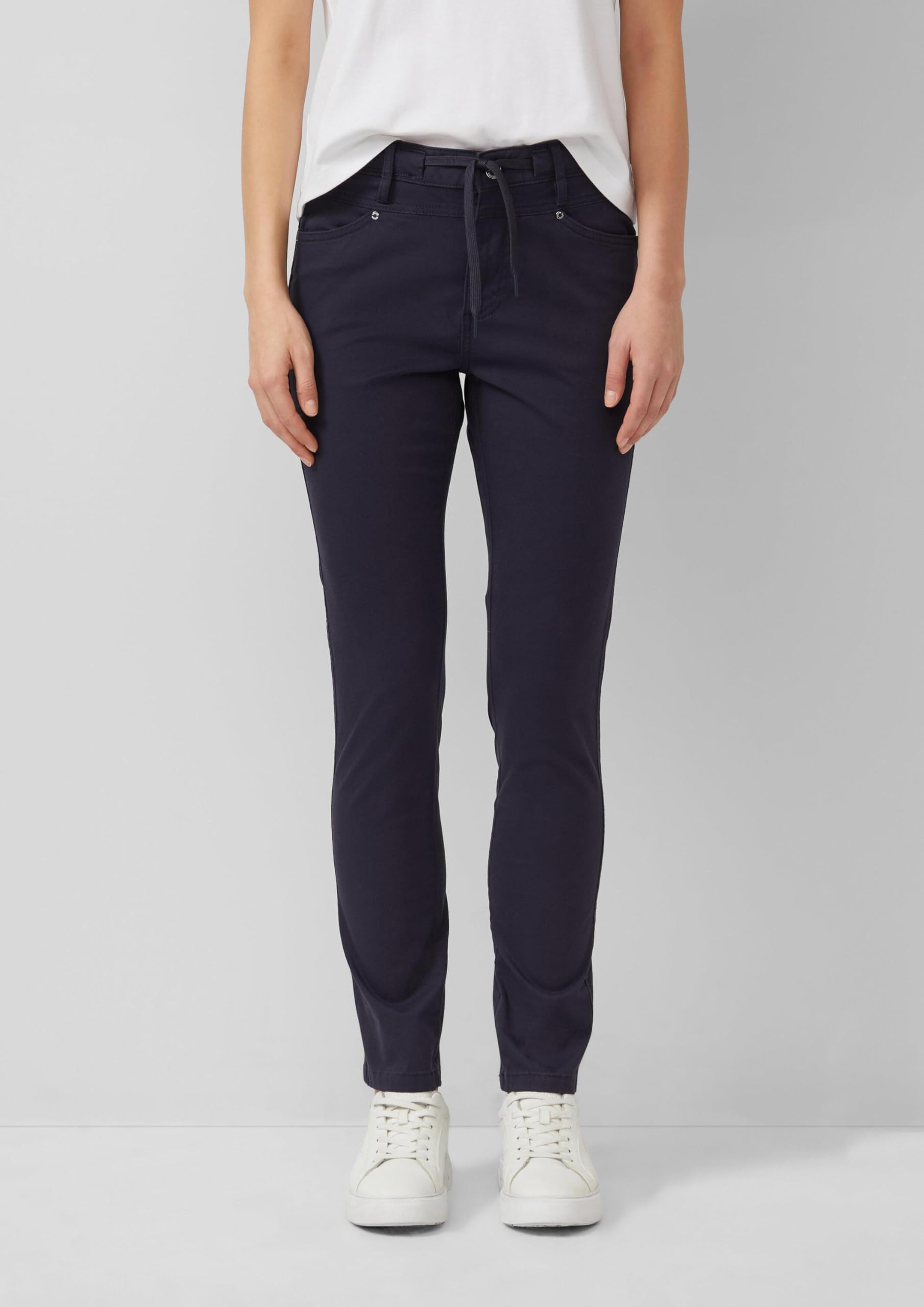 s.Oliver Damen Chino Hose Slim Fit-Hose aus Baumwollsatin