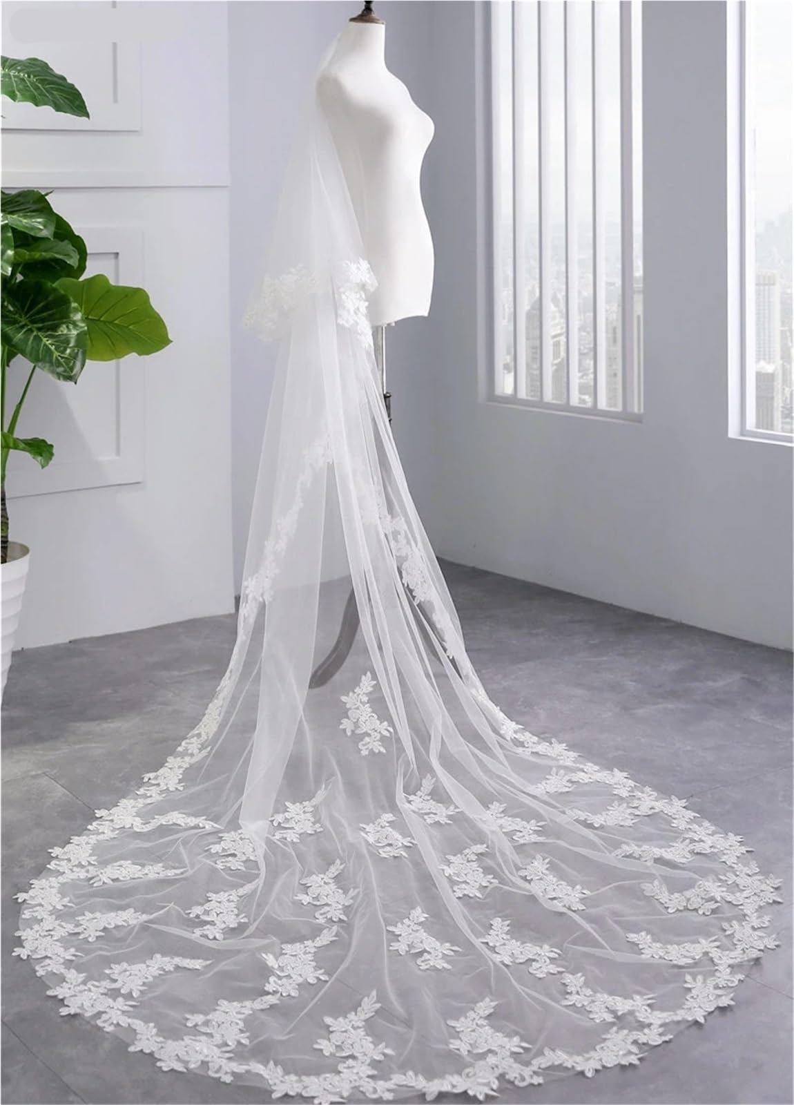 Genérico 3 Meters Two-Layer Appliqué Wedding Veil Elegant Bridal Veil Wedding Accesorios Bridal Headwear