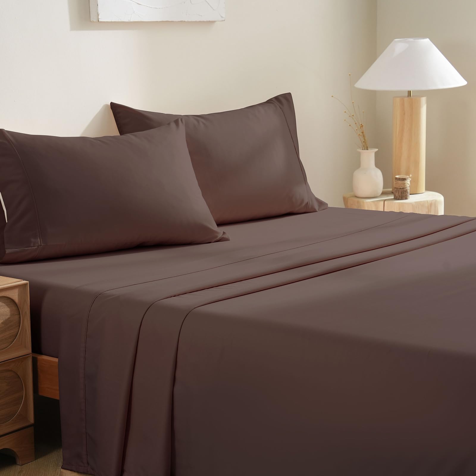 MCO Bedding Full Bed Sheets Set - Soft Bed Sheets - Cooling Breathable Bedding Set with 16" Deep Pocket (4 Pieces, Full, Chocolate Brown)
