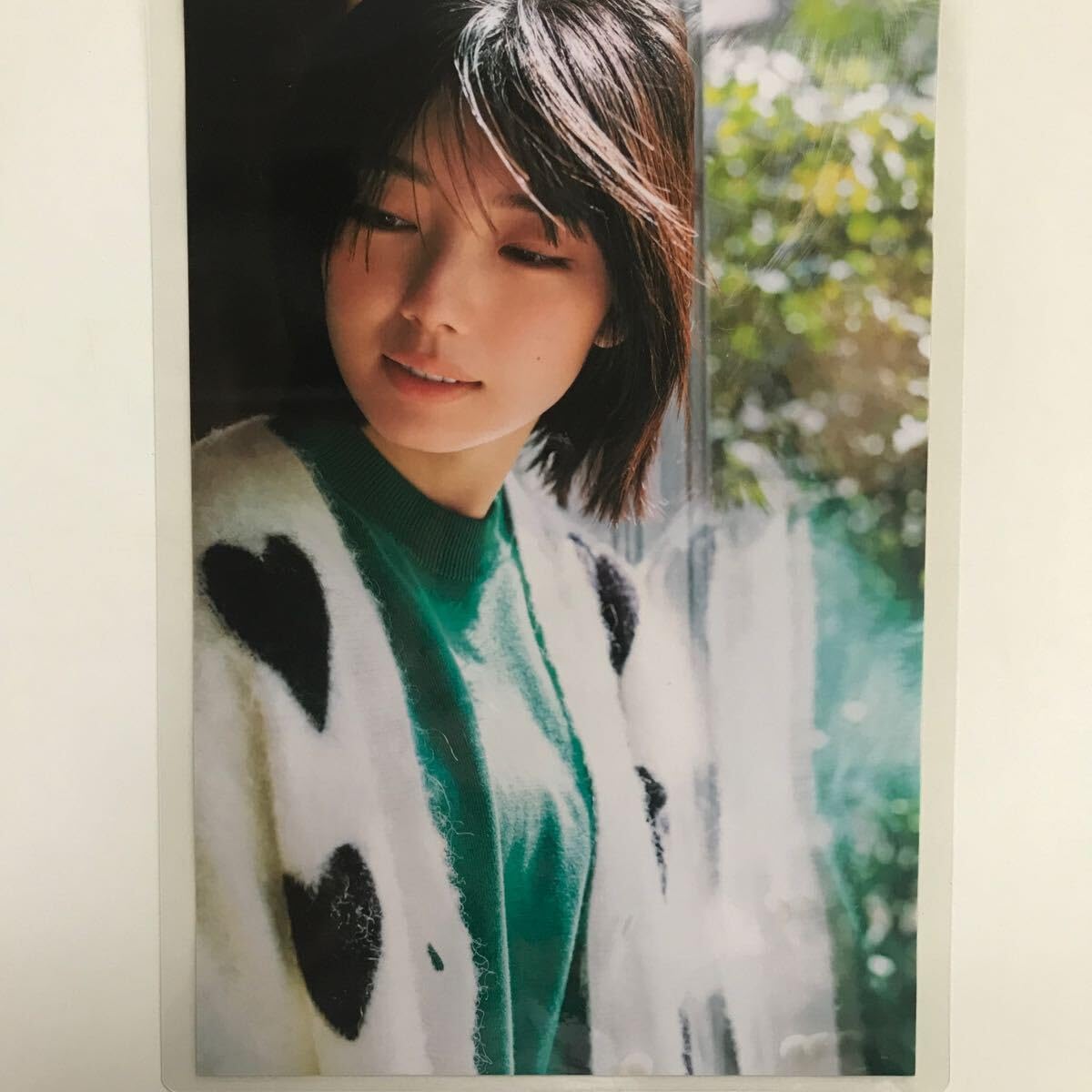 Amazon.co.jp: 『雑誌グラビア ラミネート加工』Y-2388 藤吉夏鈴(櫻坂