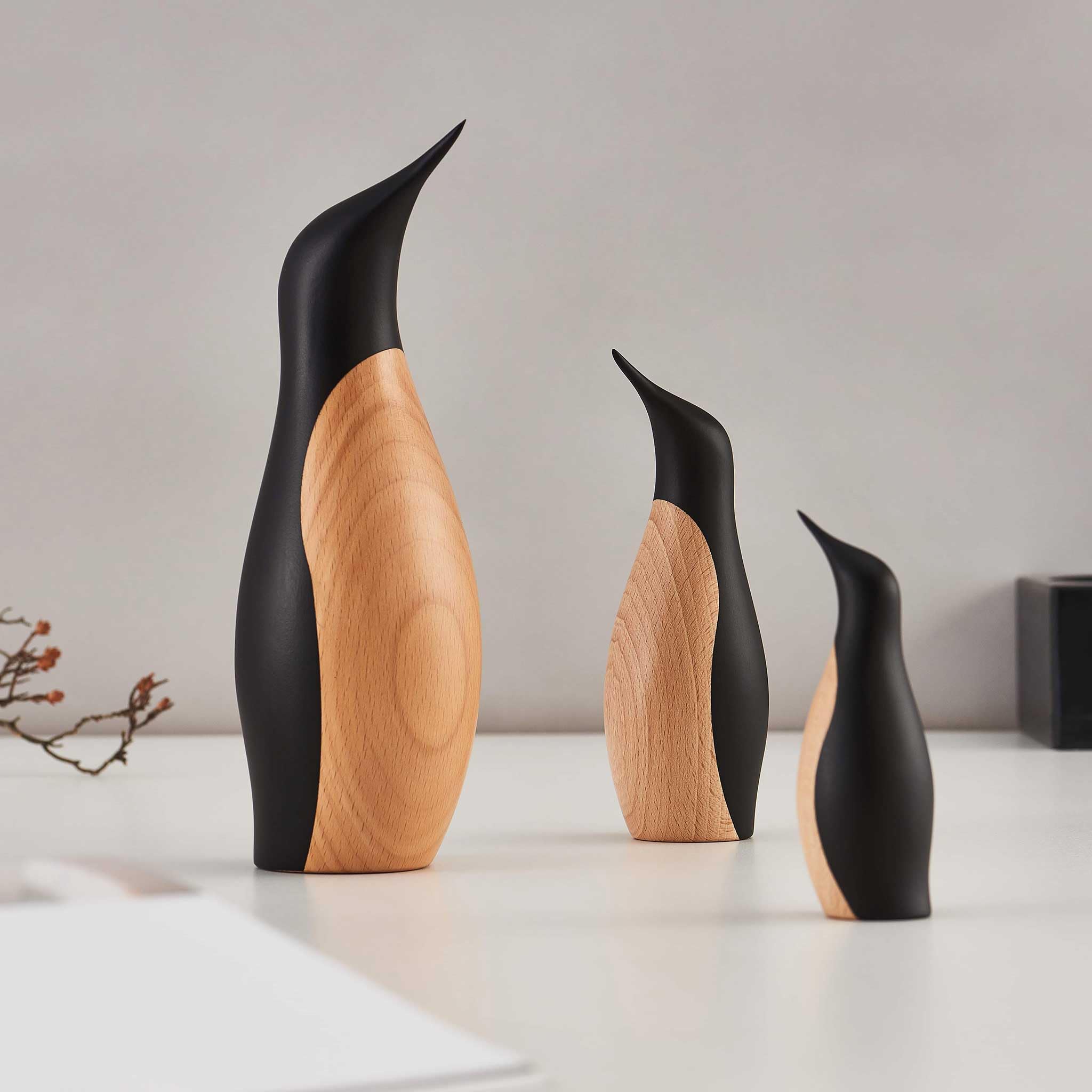 置物 ARCHITECTMADE PENGUIN SMALL Architectmade Penguin Mini in Beechwood | Designed by Bunde