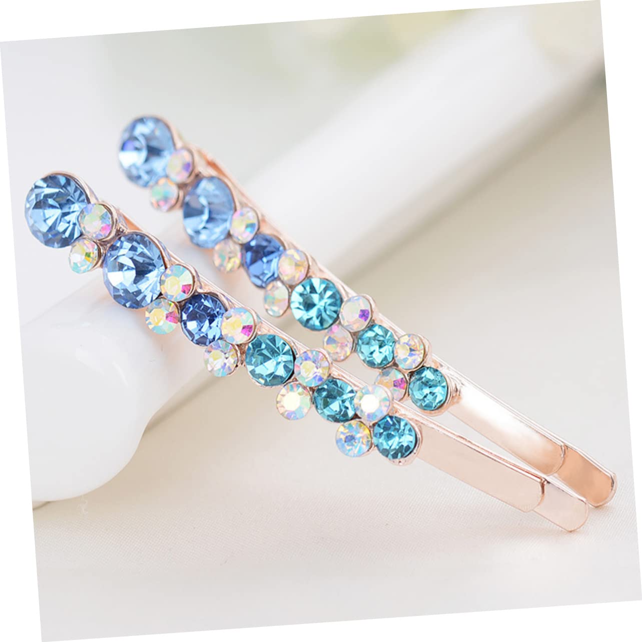 FRCOLOR 30stücke Teiliges Glitzernde Haarnadeln Mit Strass Für Damen Shiny Bobby Pins Für Hochzeiten Partys Und Besondere Anlässe Stilvolle Haarschmuck-accessoires Weiß Blau Rosa Und