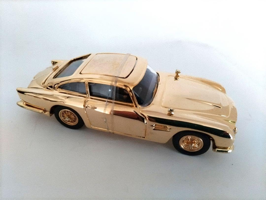 Amazon.co.jp: 日本未発売コーギーNo.CC99171 「007」40周年記念限定 