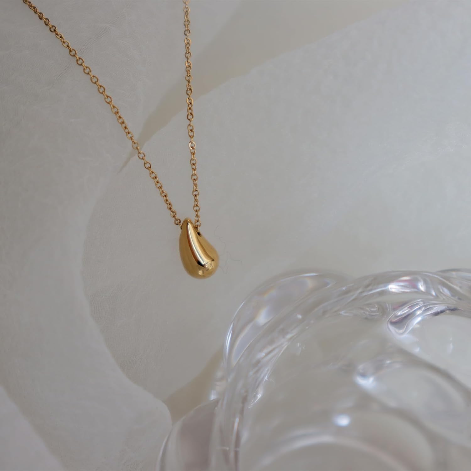 ONLYJUMP 14K Gold Plated Tear Pendant Necklaces for Women Dainty Minimalist Teardrop Necklace Simple Elegant Waterdrop Necklaces Silver Chain Necklace Layering Cute Pendant Choker Necklace Trendy Jewelry Gift - Image 7