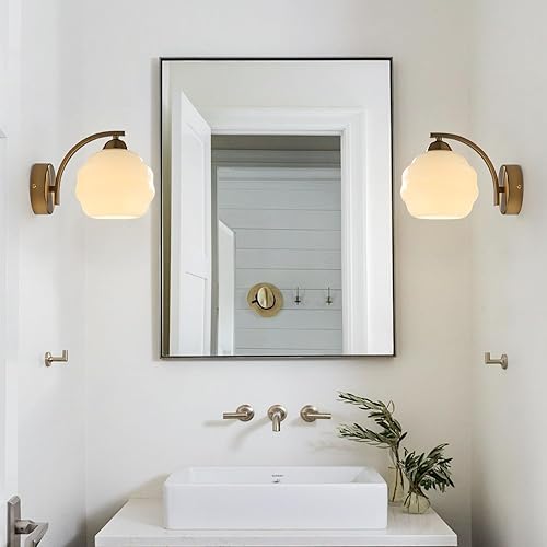 Miniatura 5 de Aplique de pared de cristal de leche, aplique de pared dorado cepillado, juego de 2 apliques de pared de mediados de siglo, apliques de pared