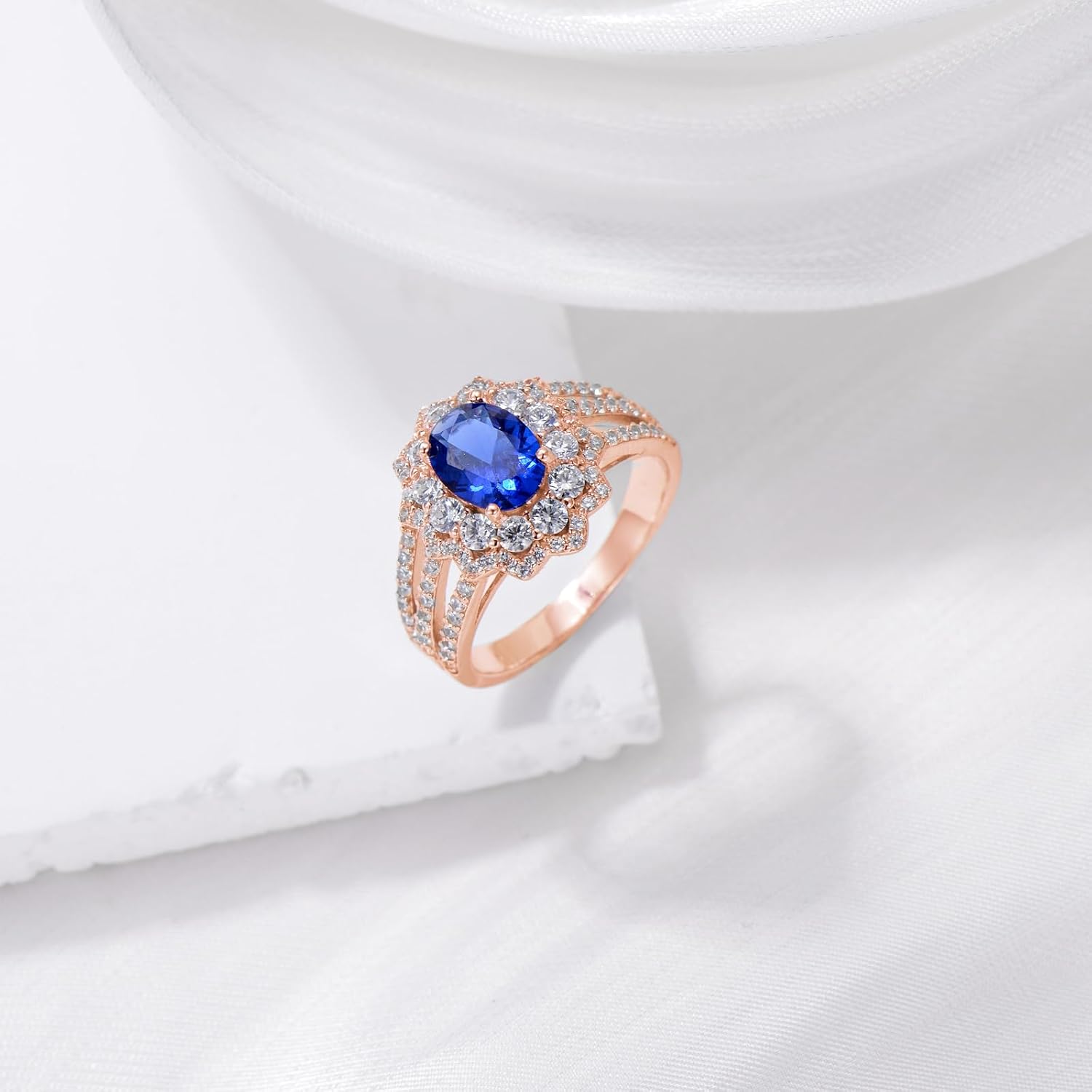 2.55 Carat (ctw) Oval Cut Moissanite Engagement Rings, Blue Moissanite Halo Wedding Engagement Ring for Women Anniversary, Oval Cut Wedding Engagement Ring, Customizable 10K Gold/14K Gold/18K Gold/925 Sterling Silver