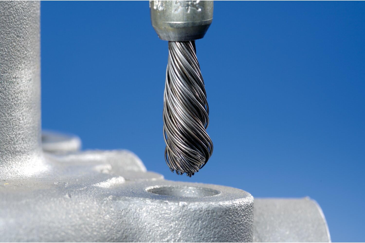 PFERD Singletwist Brush Brush Braided PBGS, Single Twist Knotted; Trimming Material Steel 0.35 Mm, diameter 10 - Image 2