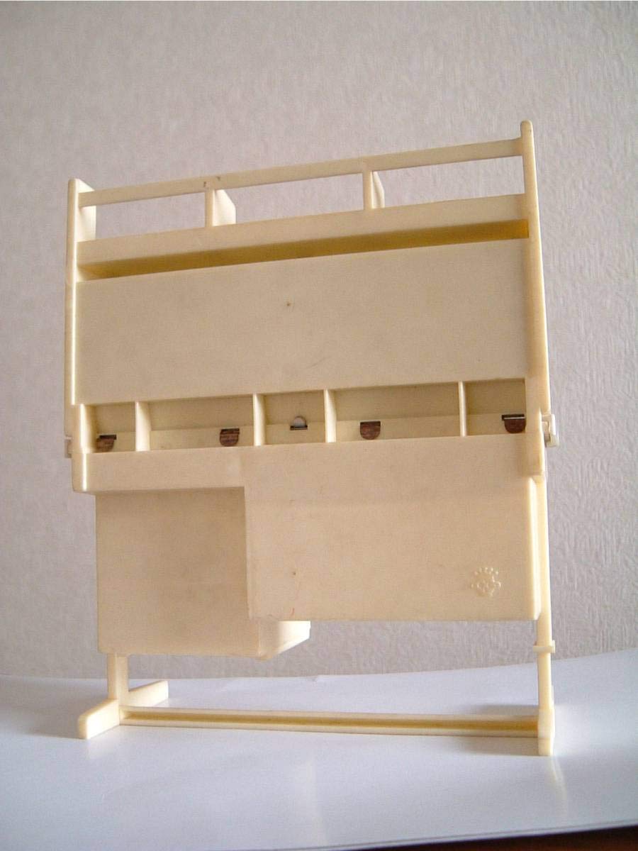 【昭和レトロ】リカちゃん スーパー ドールハウス 1970年代 お値下げ】激レア 昭和リカちゃん スーパーマーケット 早い者