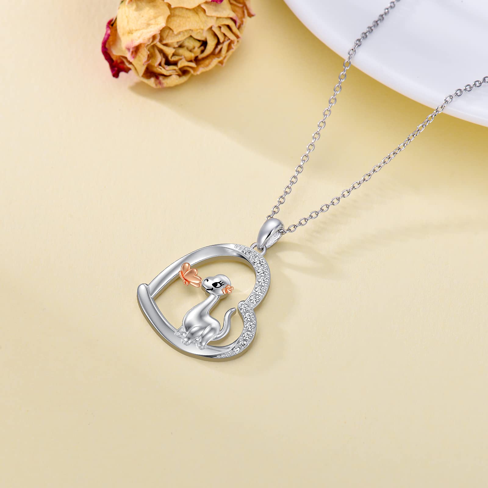 HARMONY BOLA Mother's Day Gift for Mummy Daughter Hedgehog/Hippo/Bunny/Frog/Dinosaur Necklace 925 Sterling Silver Cute Cubic Zirconia Heart Pendant Chain Jewellery Birthday Gift for Women Animal Lover