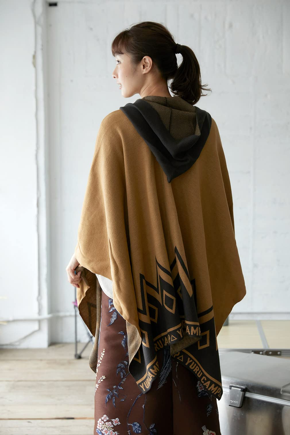 Amazon.co.jp: アクロス ゆるキャン△ 志摩リン 五泉ニット mino 焚火