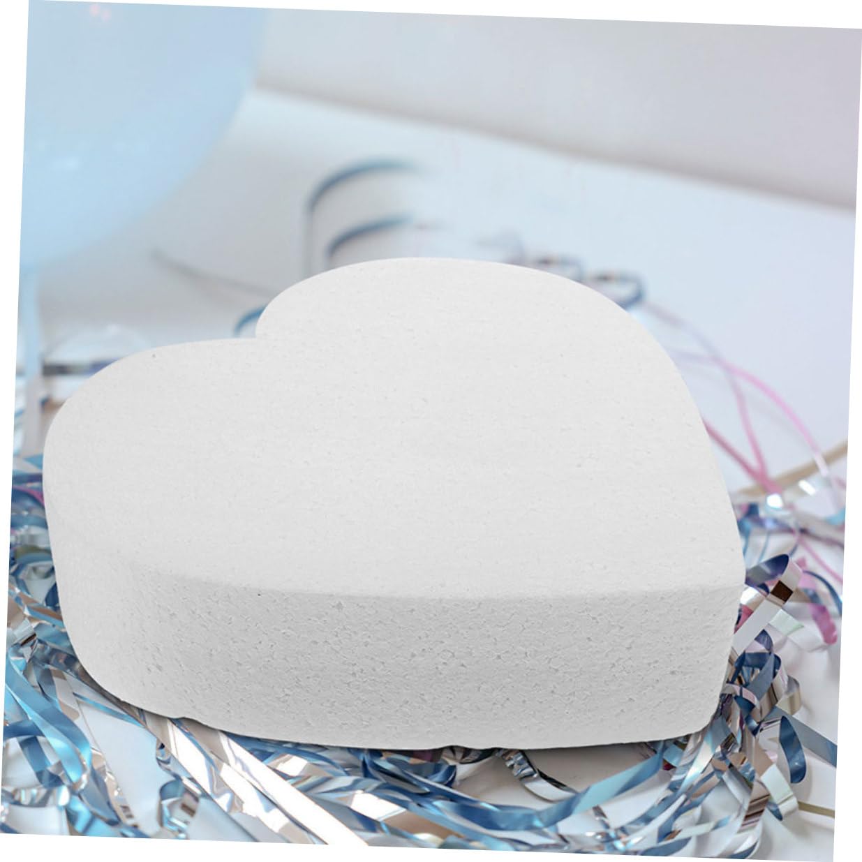 jojofuny Modèle de Gâteau en Mousse Cœur 15 Cm, Accessoire de Pâtisserie, Décoration de Gâteaux Factice, Fourniture de Décoration pour Fêtes et Entraînement la Pâtisserie