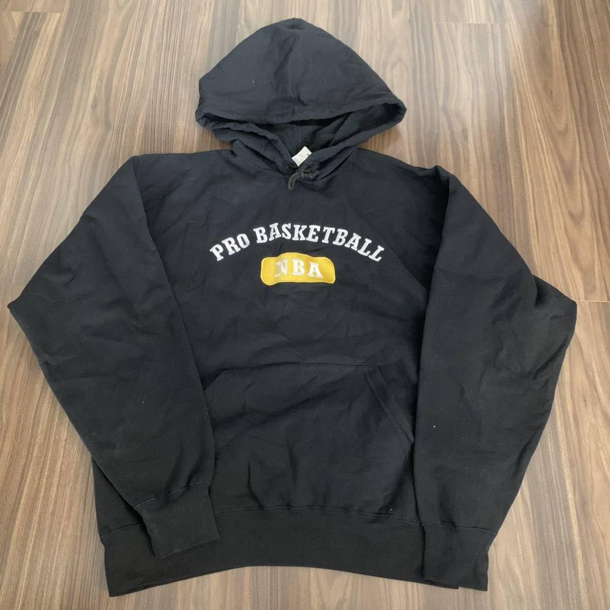 Amazon.co.jp: NBA パーカー Lサイズ バスケ レイカーズ 八村 レブロン 