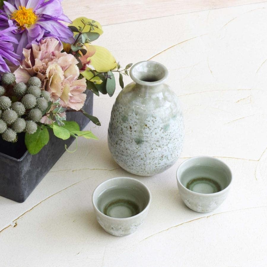 本錫　酒器セット　徳利　ぐい呑み Amazon｜金陶苑 美濃焼 酒器 セット 徳利 ぐい呑み お猪口 盃 黒