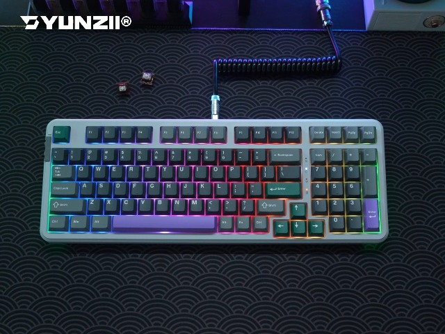 Amazon | YUNZII B98 メカニカルキーボード ワイヤレス 98キー ホット