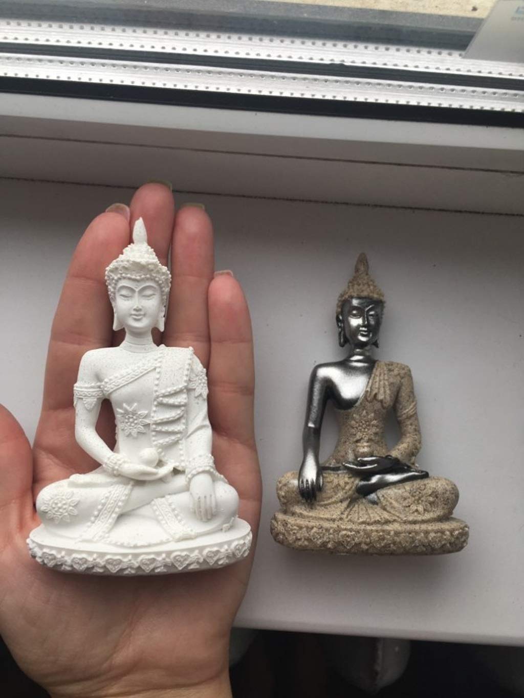 Estatua de Buda Estatua de Buda de 16 Estilos Escultura de Buda de Piedra Arenisca Natural Estatuilla hindú Fengshui meditación decoración del hogar en Miniatura，C