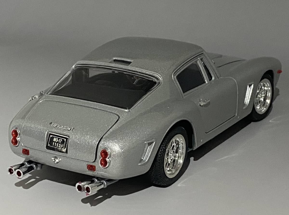 Amazon | 1/18 Ferrari 250 GT Berlinetta SWB Silver ◇ Winner 1961