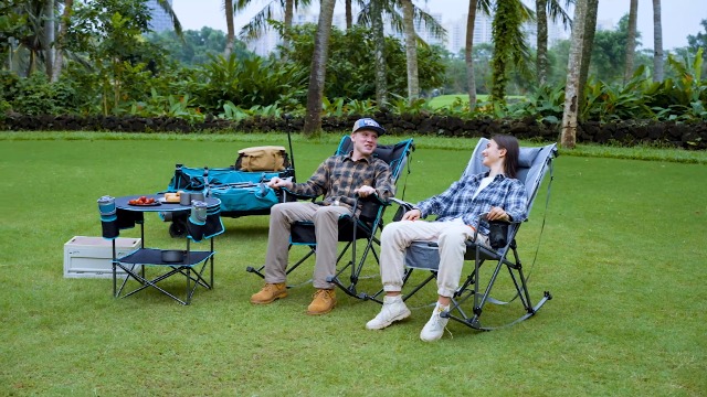 Amazon.com : FUNDANGO Oversized Rocking Camping Chair for Adults