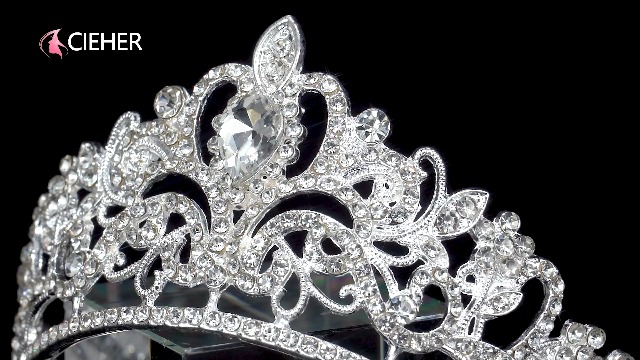 Kleine Goldene Tiara Für Kuchen-Topper – Mit Strasssteinen & Clip | Prinzessinnen-Deko Für Geburtstag & Hochzeit