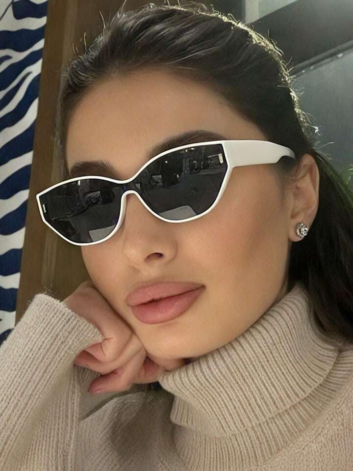 Image of IFLASH Retro Oval Cat Eye Sunglasses for Women Y2k Trendy Narrow Sunnies Designer Sun Glasses