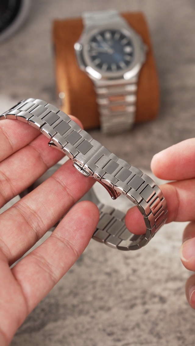 Amazon.com: watchdives WD0013 Luxury Men's Watch 714 Movt Sapphire