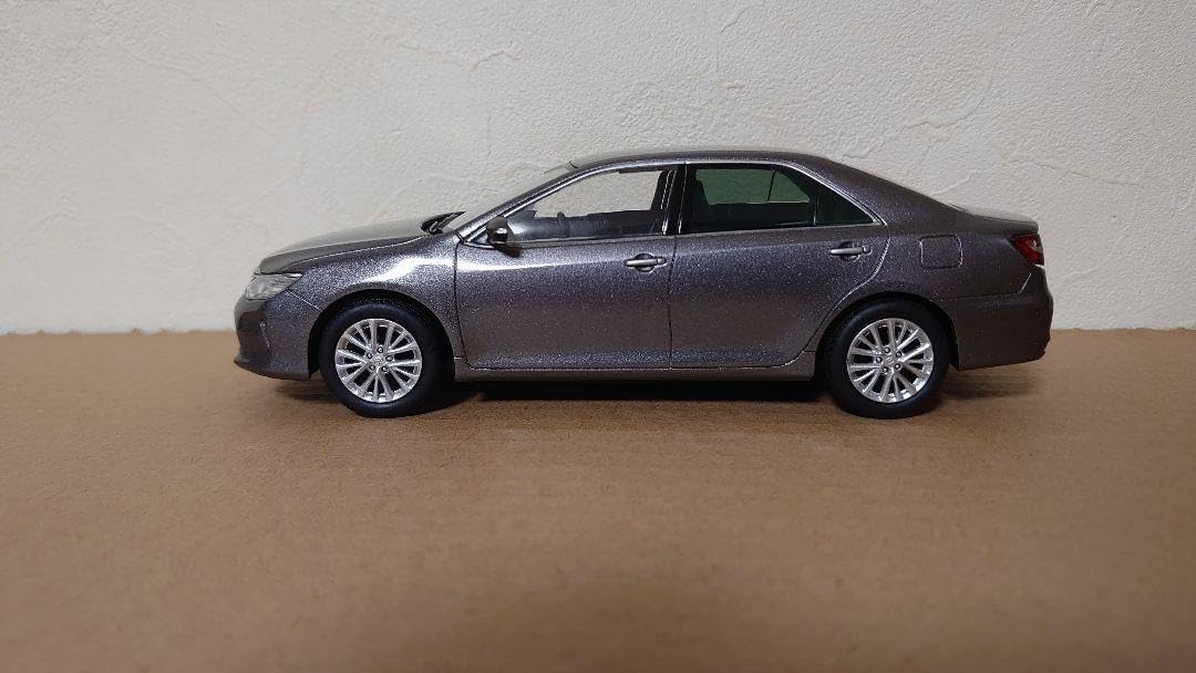 トヨタカラーサンプル カムリ 2台セット ディーラー カラーサンプル