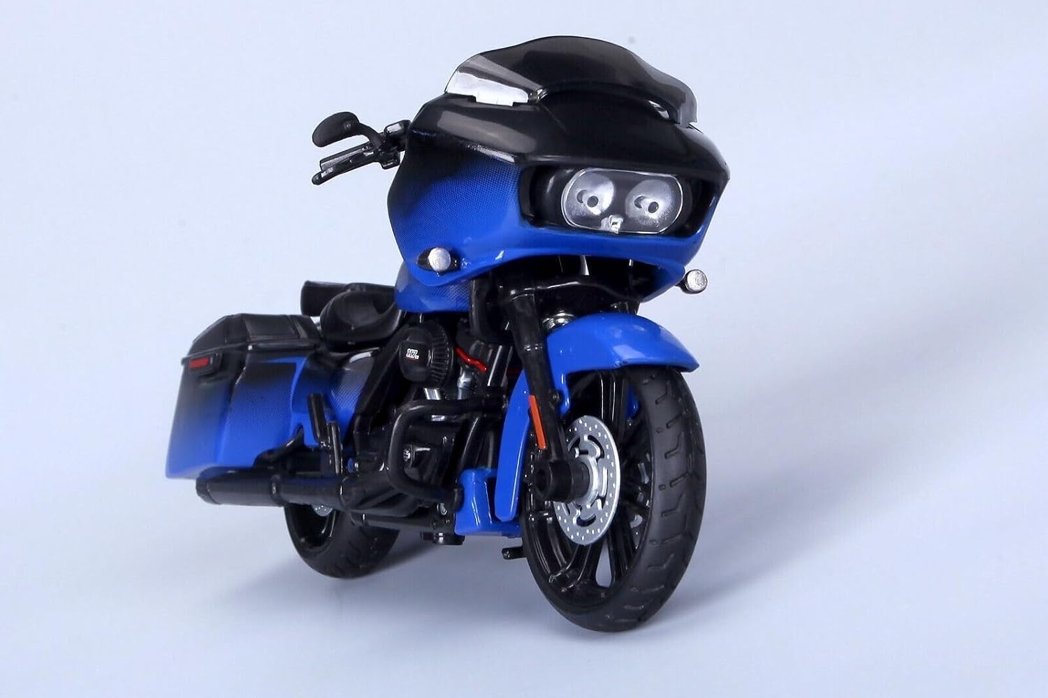 HTASFCI Motorcycle Model for Harley-Davidson 2018 CVO Road Glide 1:18 Scale Motorcycle Model Die-Cast Vehicle Model Simulation Vehicle Motorcycle Replica Collection Gift(Blue)