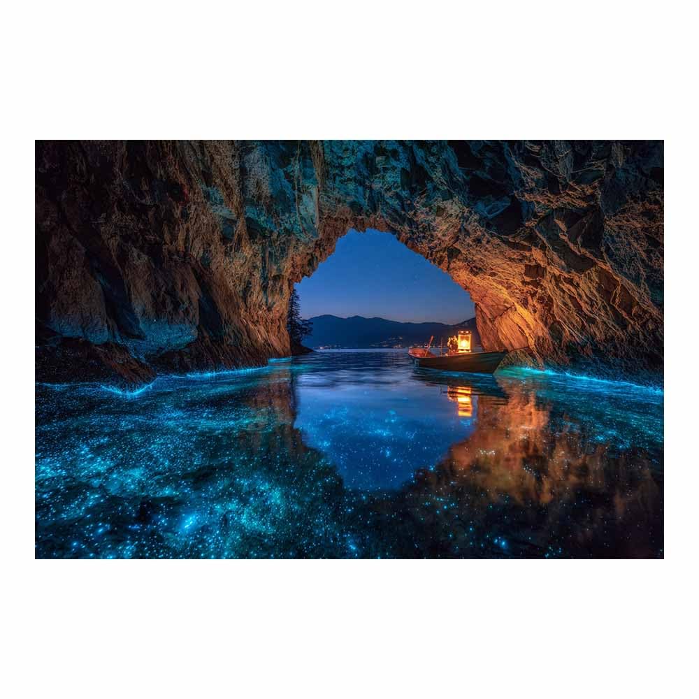 HOQIU Landscape wall art Cave Boats s Lantern Light canvas art, art print, house decor, bedroom wall decor above bed, prints for living room.(Multicolor)-30x40cm Unframed